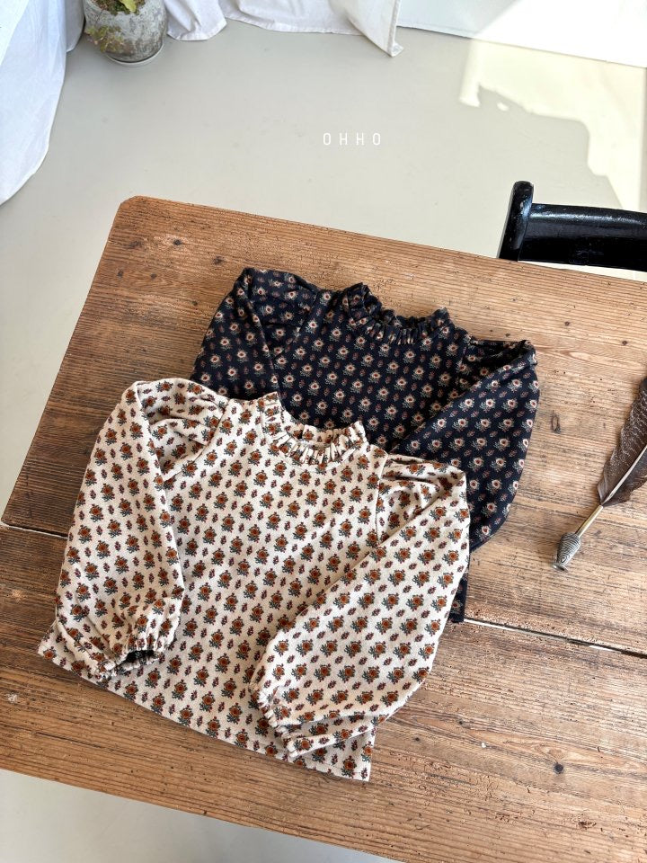 Elle Frill Fleece Blouse-ohho-14