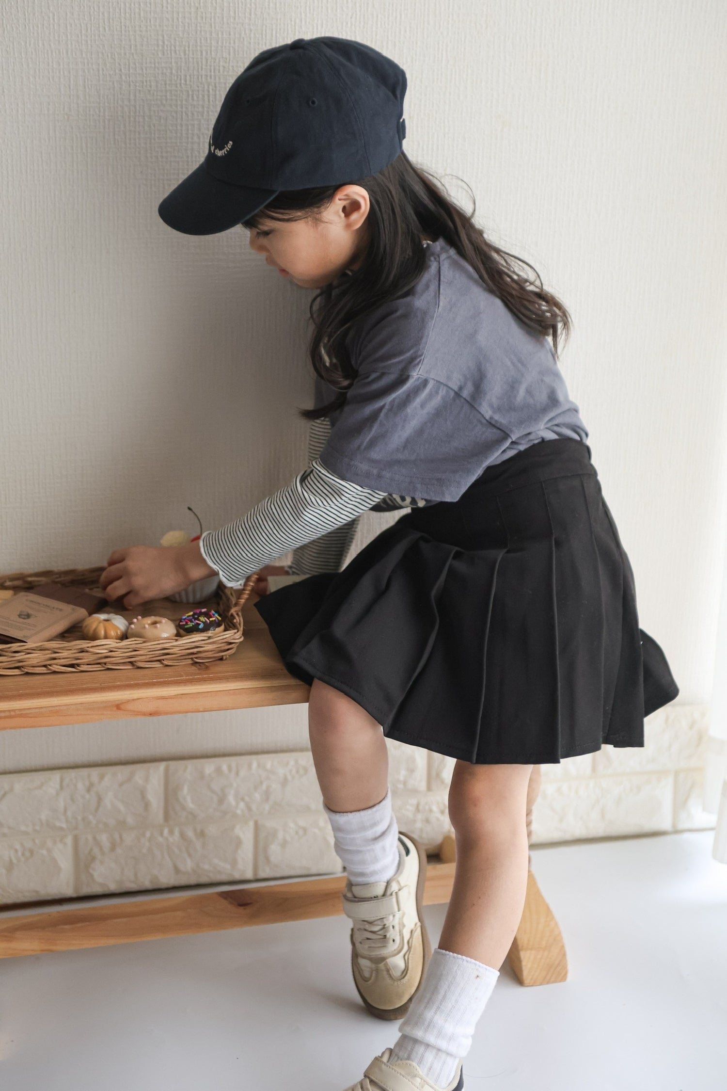 pleats skirt /mun kodomofuku