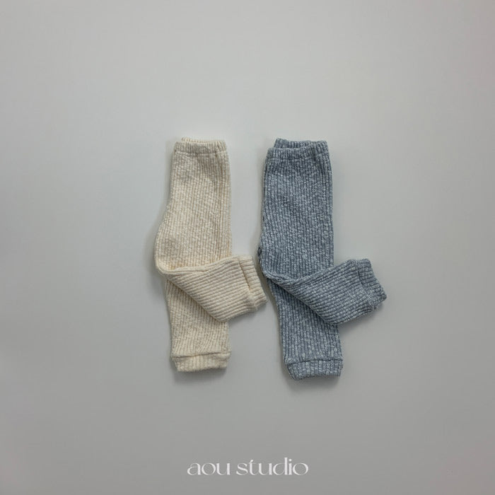 Koi Jogger -aou studio-17