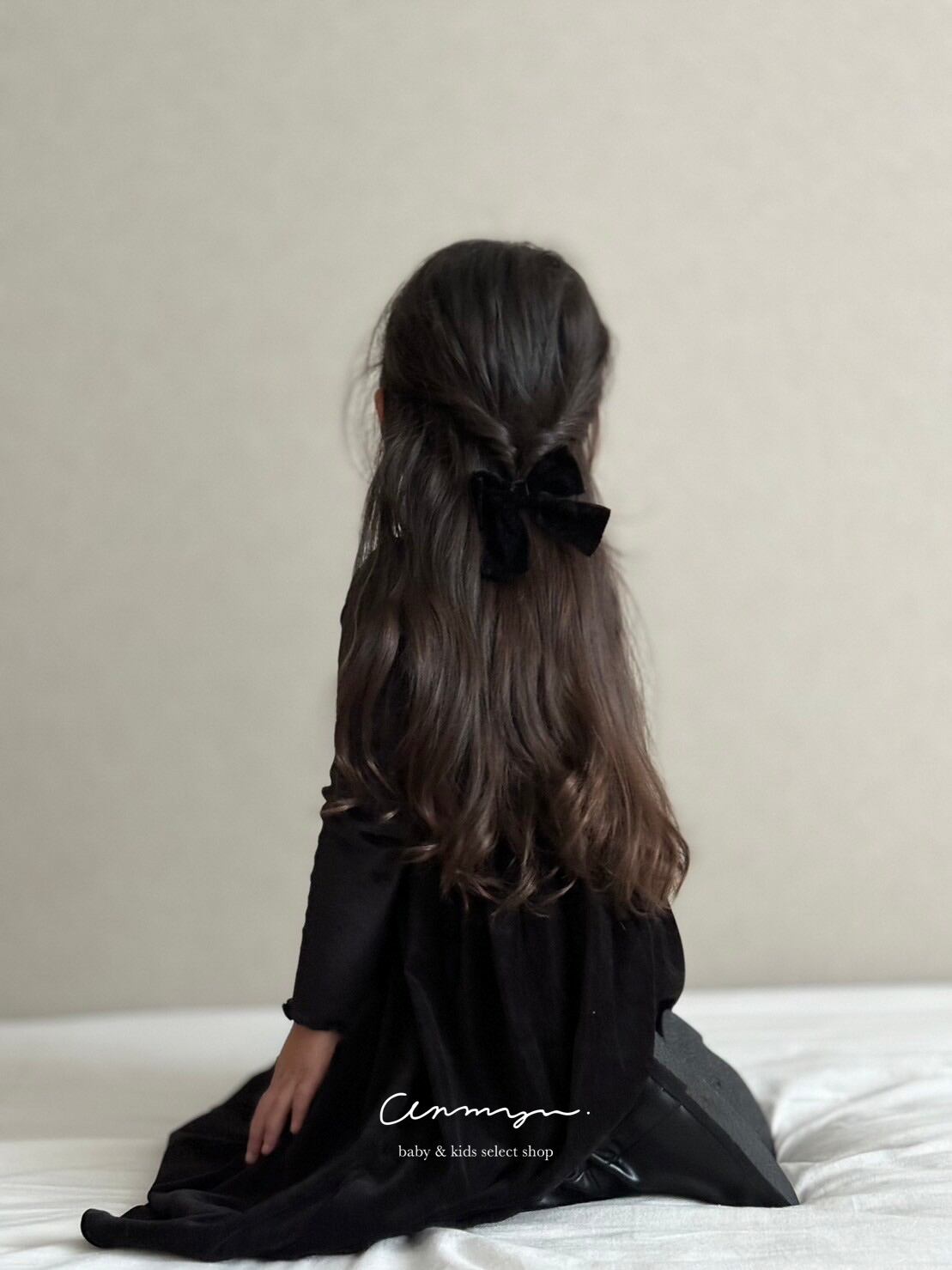 ⚫︎ velour one piece / ohho