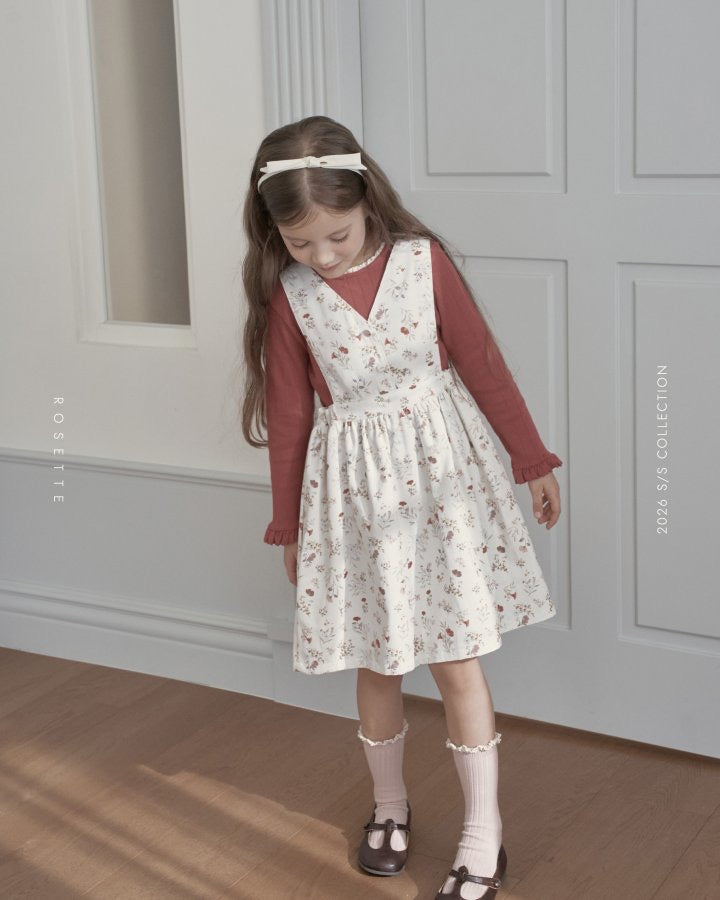 Haute Round Skirt-rosette-22