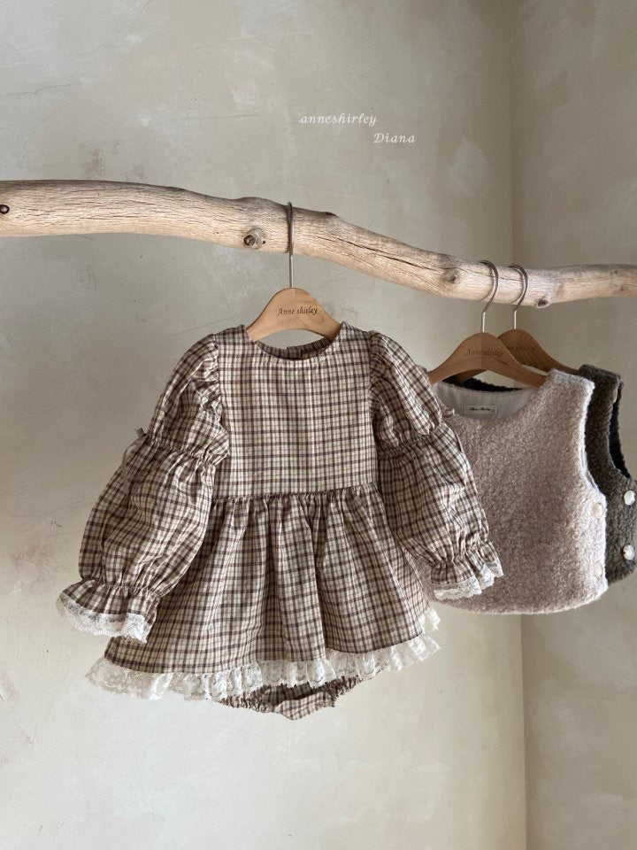 princess suit-anneshirley-37