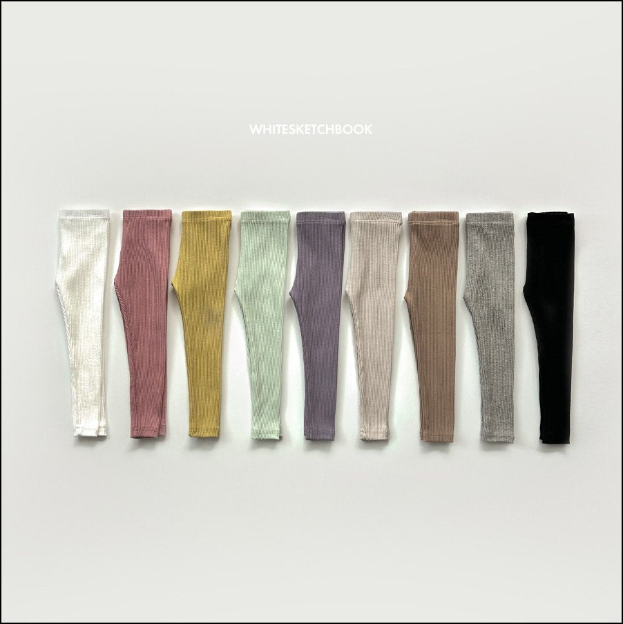 Ribbed leggings - white sketch book -11
