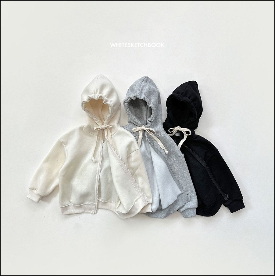 Hug fleece zip-up - white sketch book -1