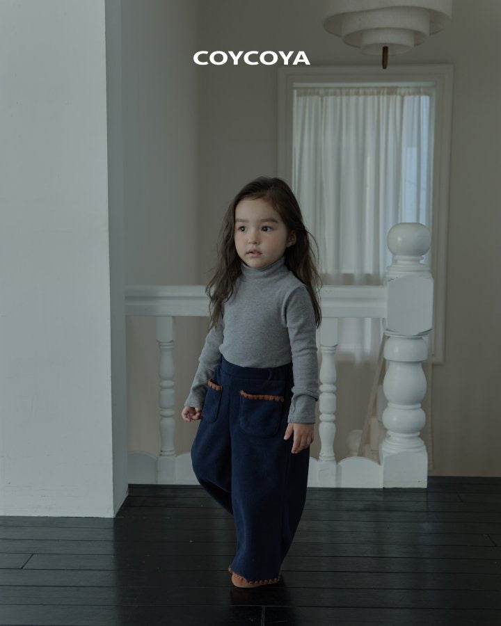 ZzonZzon Ribbed Turtleneck Tee - COYCOYA-39