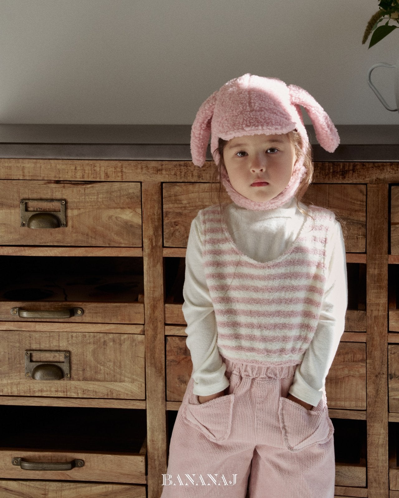 Rib border tank-banana.j-23