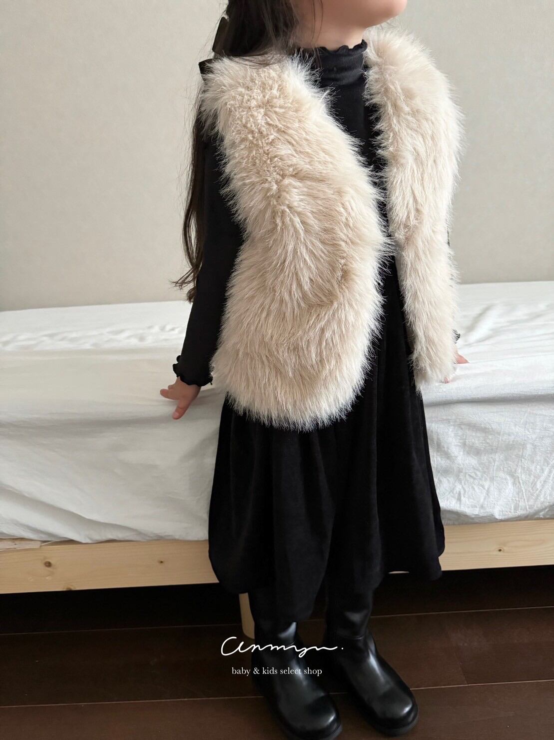 ⚫︎ velour one piece / ohho