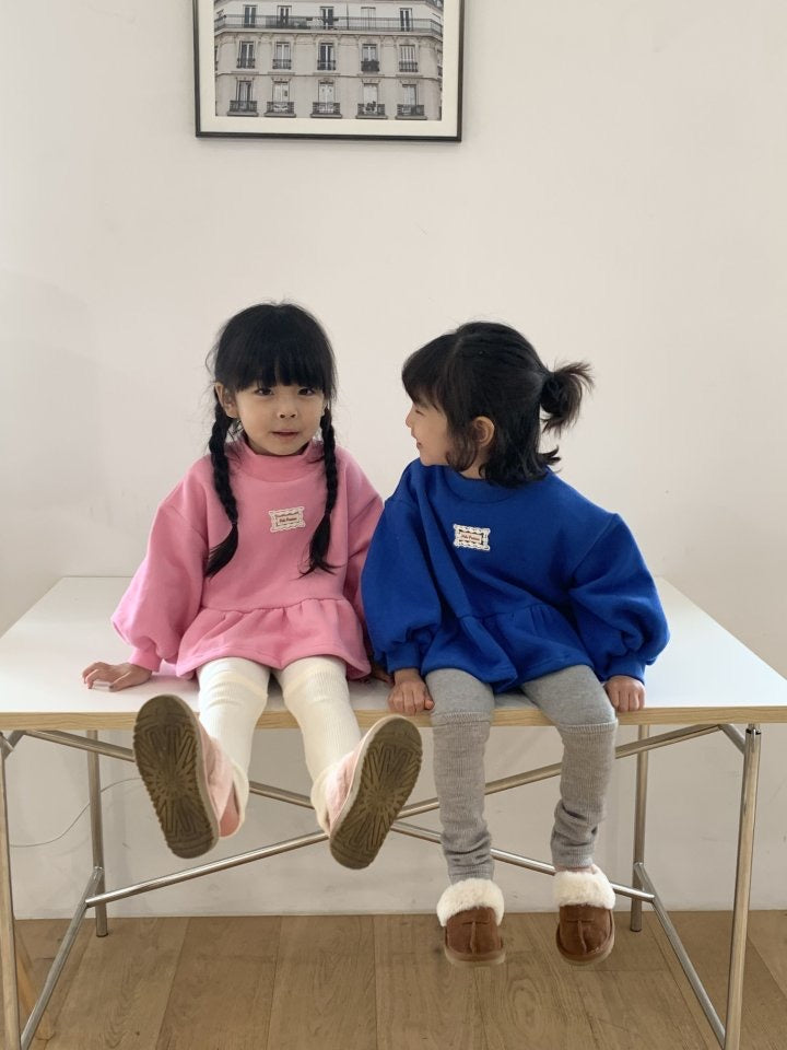 Gift Sweatshirt-color-18