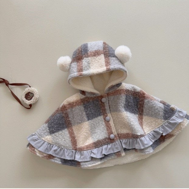 Check Hood Cape - my daughter - 17