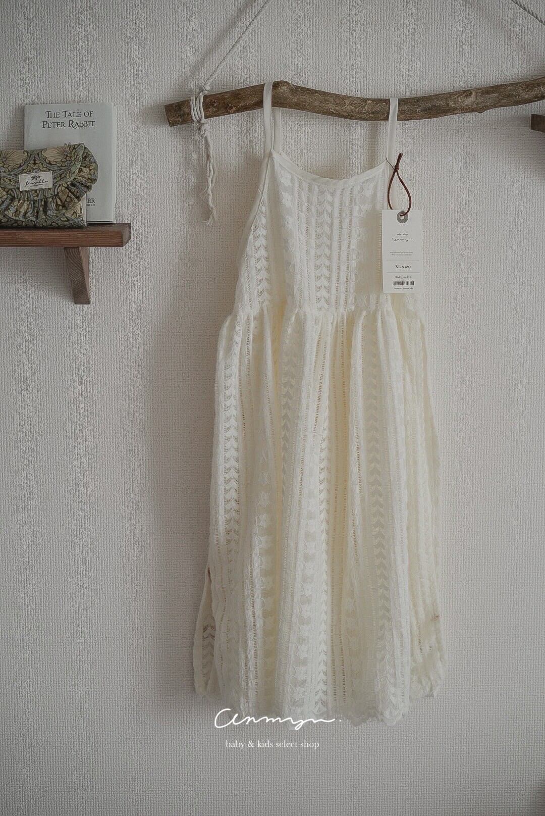 ⚫︎ layered lace ops