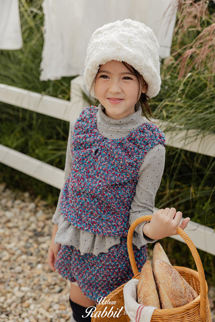 popcorn knit vest-urban rabbit-31
