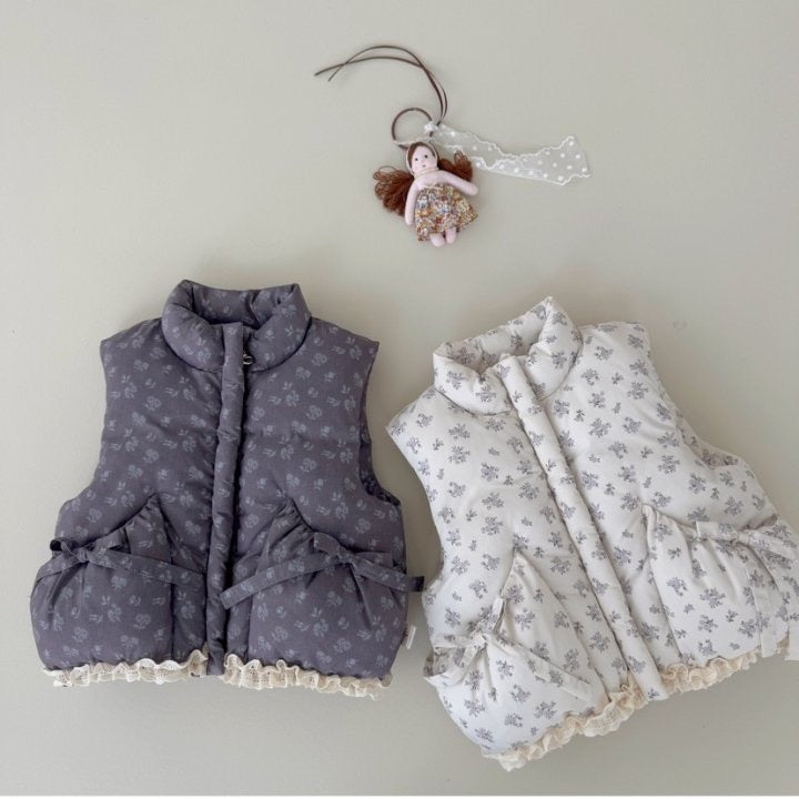 Bomi Bebe Down Vest - my daughter - 27