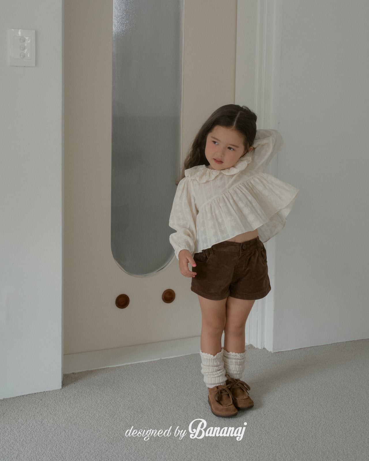 Romance blouse-banana.j-8