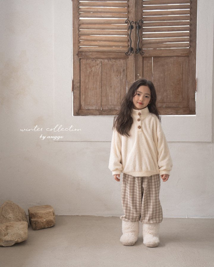 Pie Pants-anggo-14