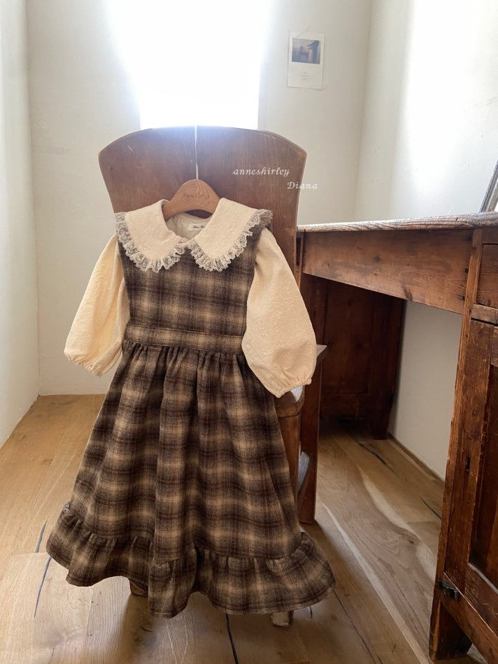 claire dress-anneshirley-5