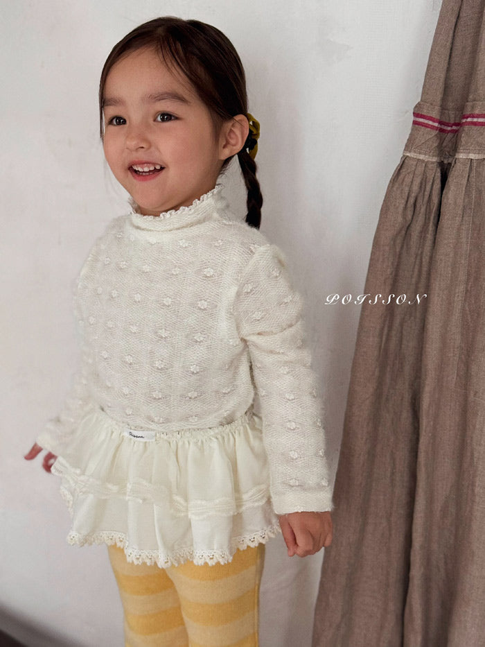 winter lace half turtleneck tee-poisson-23