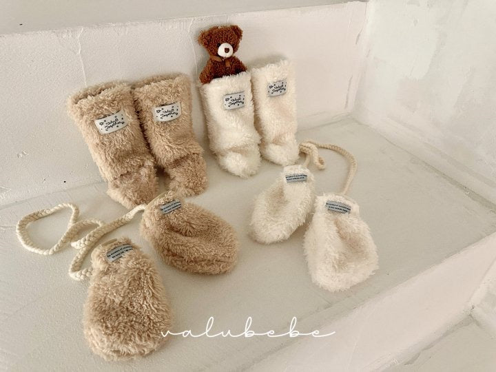 Fluffy Mittens 25 (Baby)-valubebe-60