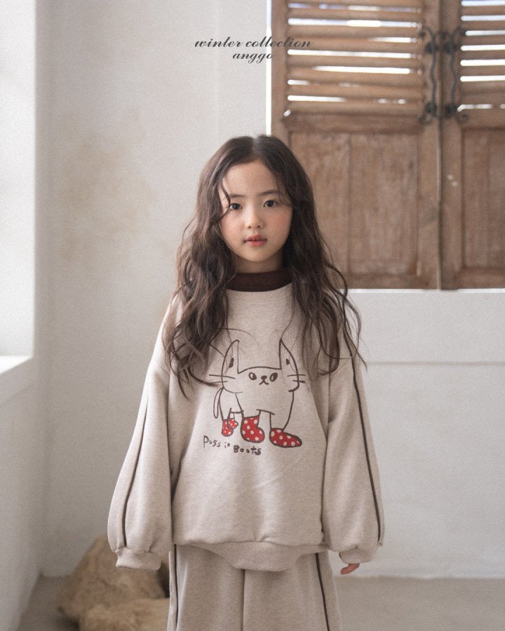 Line Sweatshirt-anggo-10