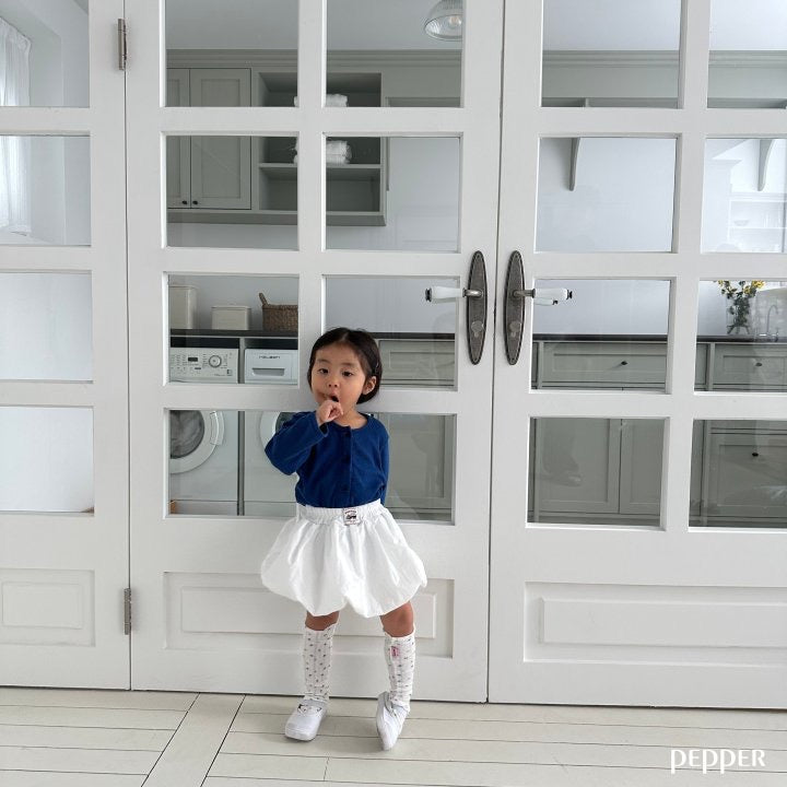 Flower Knee Socks-pepper-26