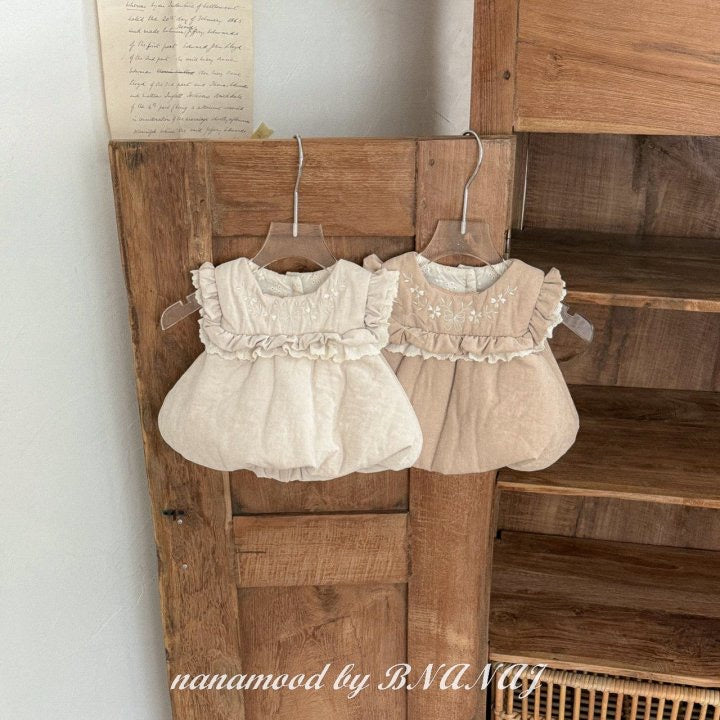 Bebe Hug Me Vest - nanamood by banana.j-1
