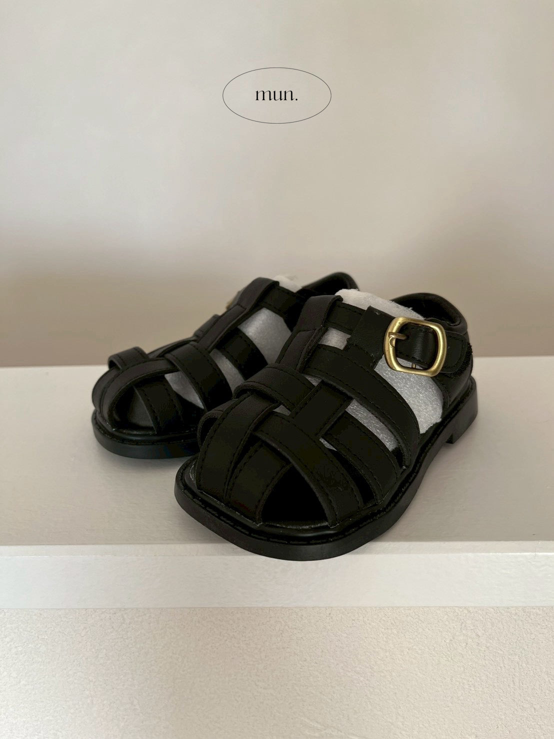 Baby Gurkha Sandal / mun
