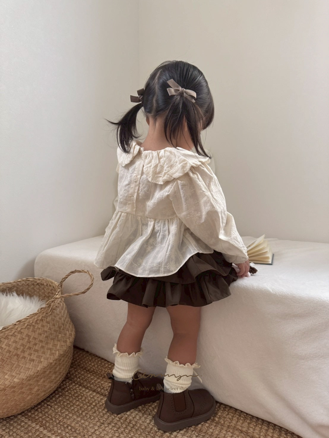 Romance blouse-banana.j