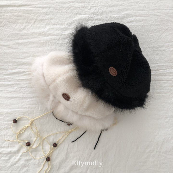 fur braid hat-ellymolly-xmas11