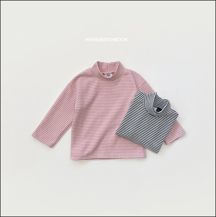 Lollipop fleece turtleneck - white sketch book -8