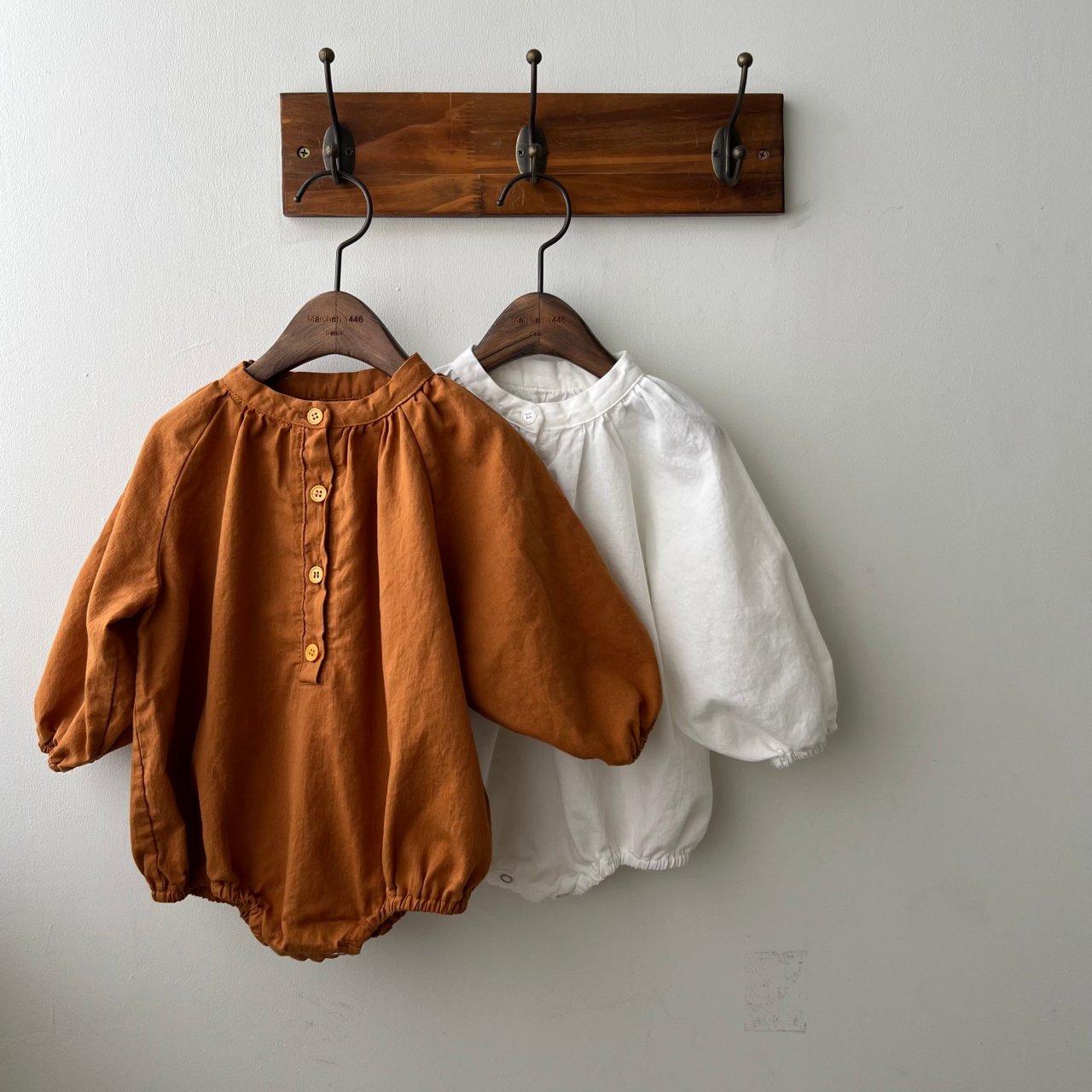 bebe demian suit -oatmeal-2