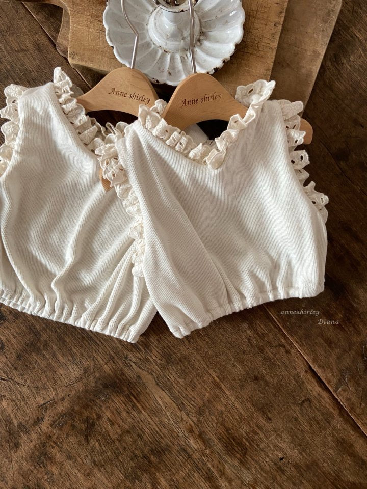 petit knit vest-anneshirley-16