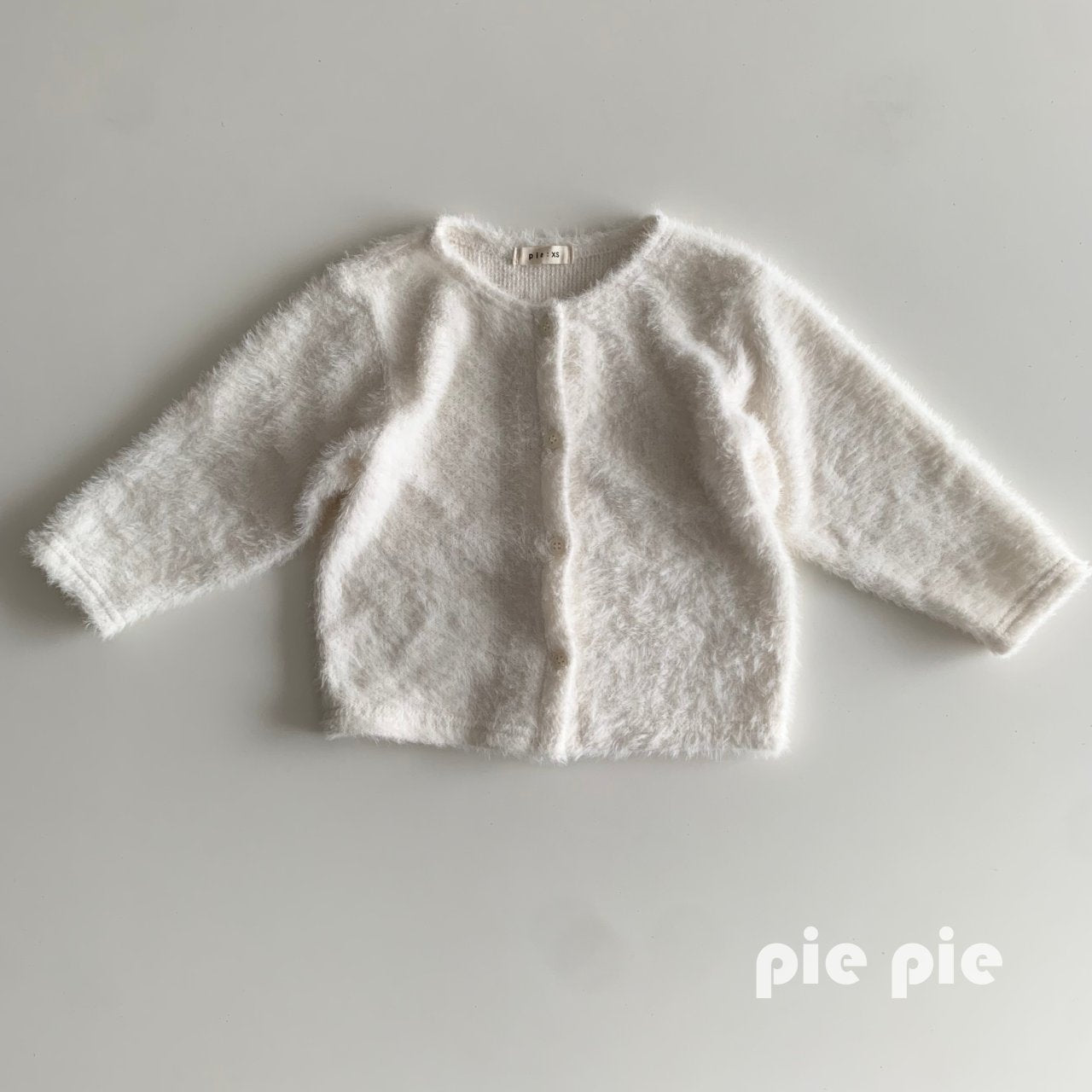Cloud Cardigan pie-24