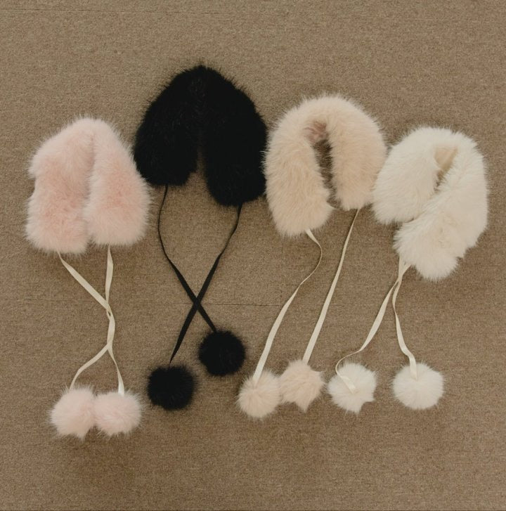 Pom-pom Neck Warmer / mon atelier-4