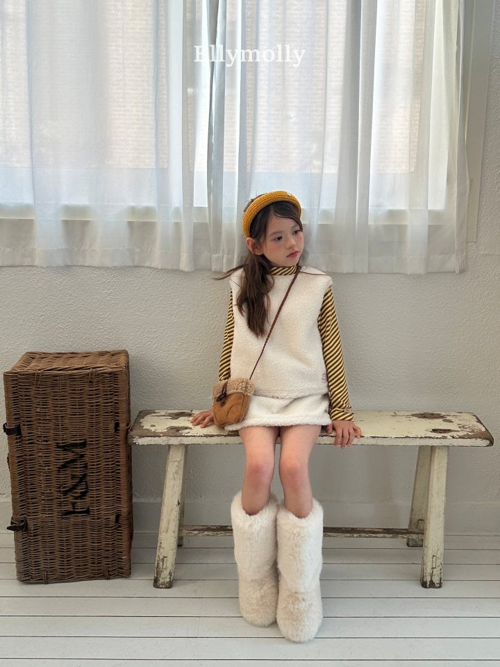 mini mustang skirt-ellymolly-xmas3