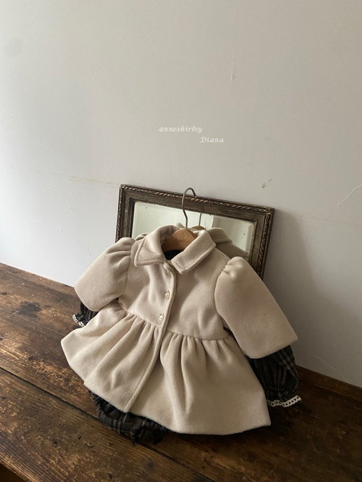 adela coat-anneshirley-29