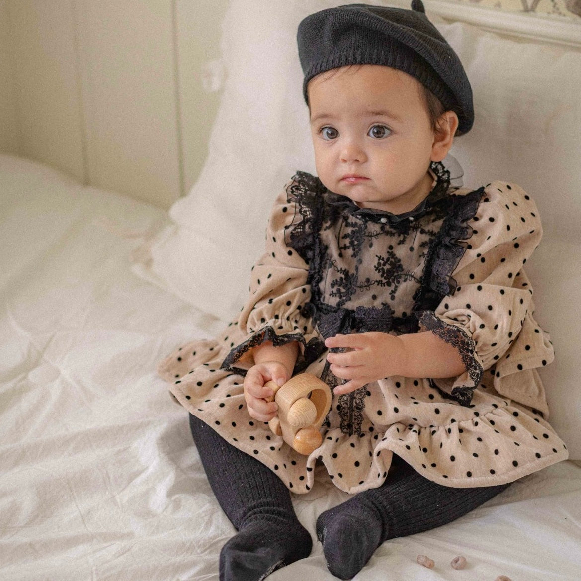 Linda Dot Lace Velour Suit OREN-17