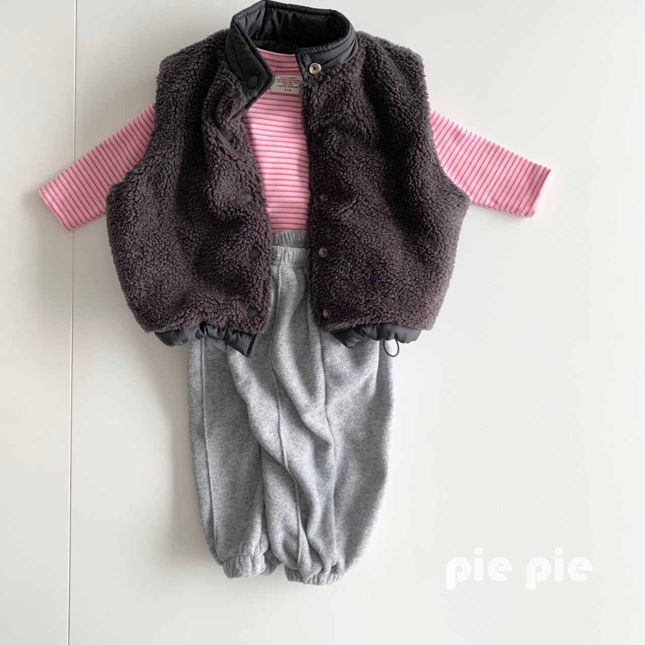 Poglee Reversible Vest pie-19