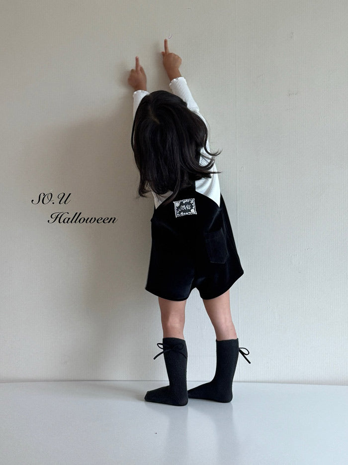 Velvet Pearl Suspender Suit -SO.U-3