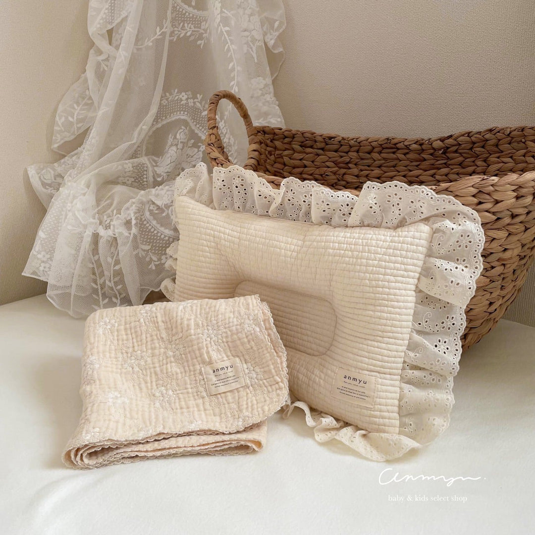 Original frill baby pillow