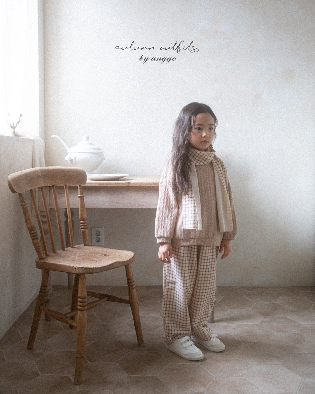 Twisted Sweatshirt - anggo-6