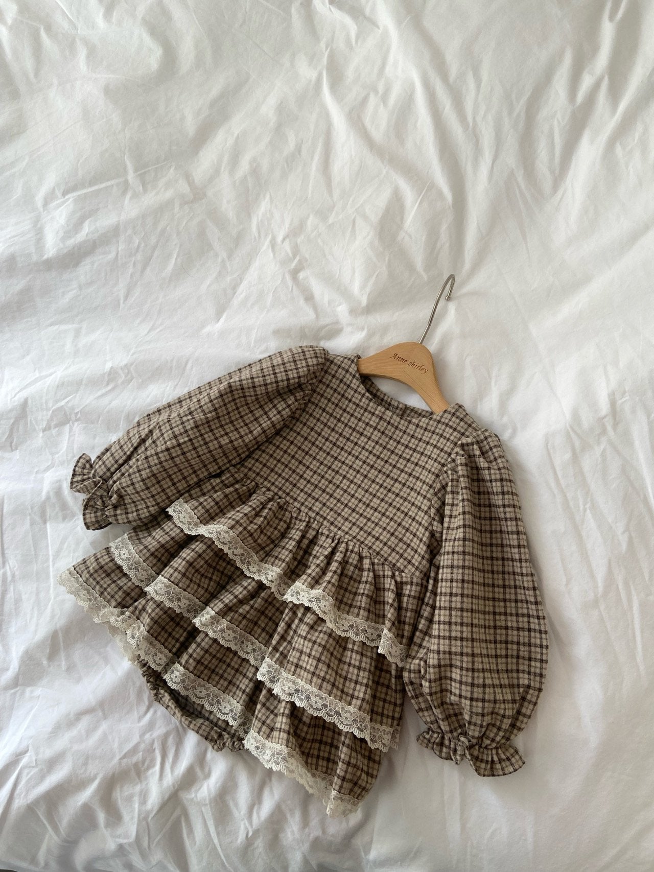 chloe suit-anneshirley-40